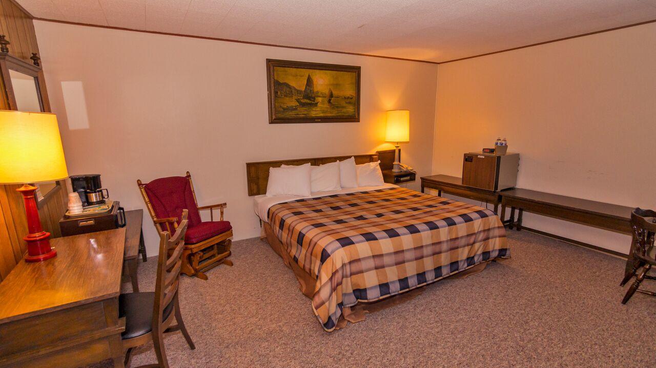 Oneida Village Inn Three Lakes Ngoại thất bức ảnh