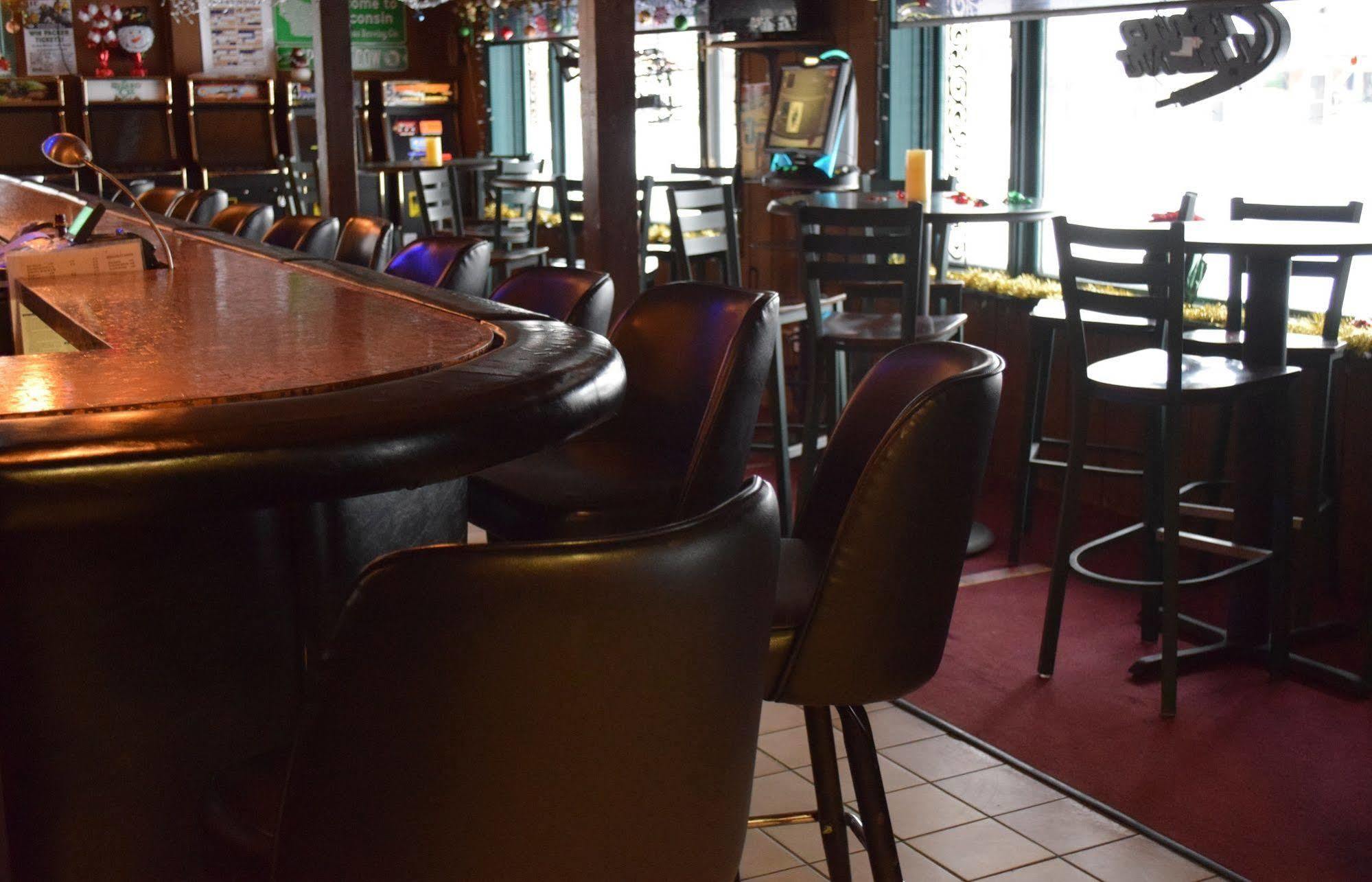 Oneida Village Inn Three Lakes Ngoại thất bức ảnh